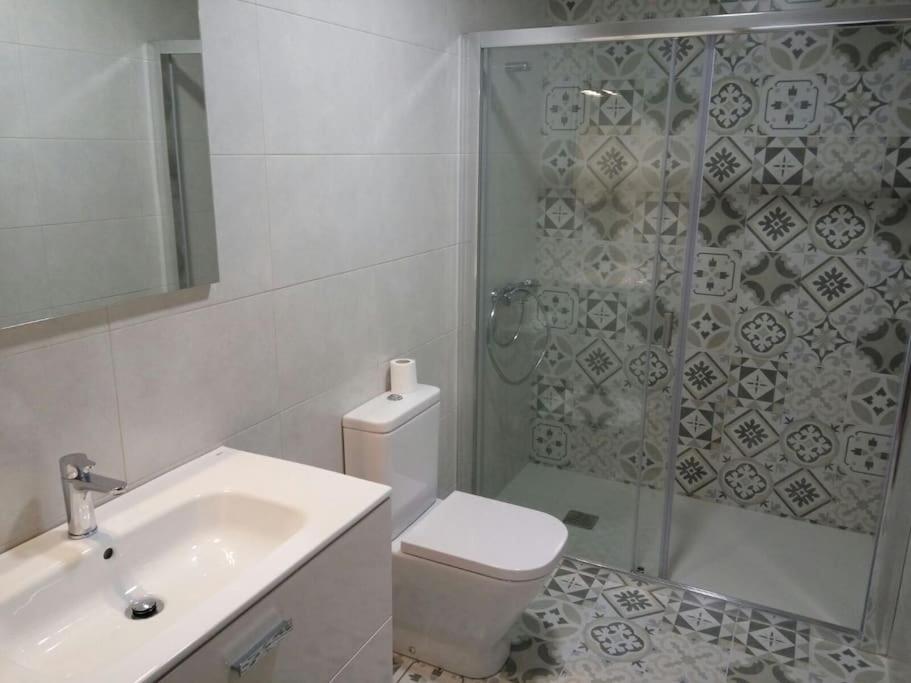 Apartamento; En El Camino Con Wifi Apartment A Guarda